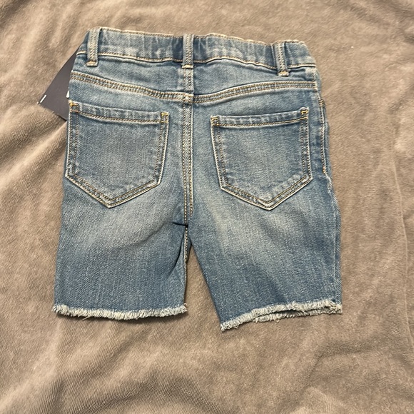 NWT OshKosh skimmer short - Picture 6 of 6